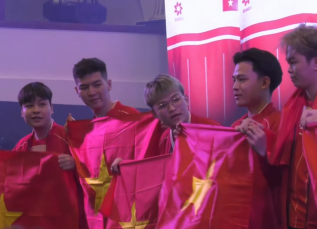 Chiến thắng áp đảo, Liên Quân Mobile Việt Nam chính thức "giật vàng" tại SEA Games 33- Ảnh 4.