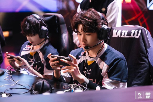 Full Sense trở thành tân vương AIC 2025, hạ gục "phép màu" Flash Wolves với tỷ số áp đảo- Ảnh 1. Full Sense trở thành tân vương AIC 2025, hạ gục "phép màu" Flash Wolves với tỷ số áp đảo- Ảnh 1.