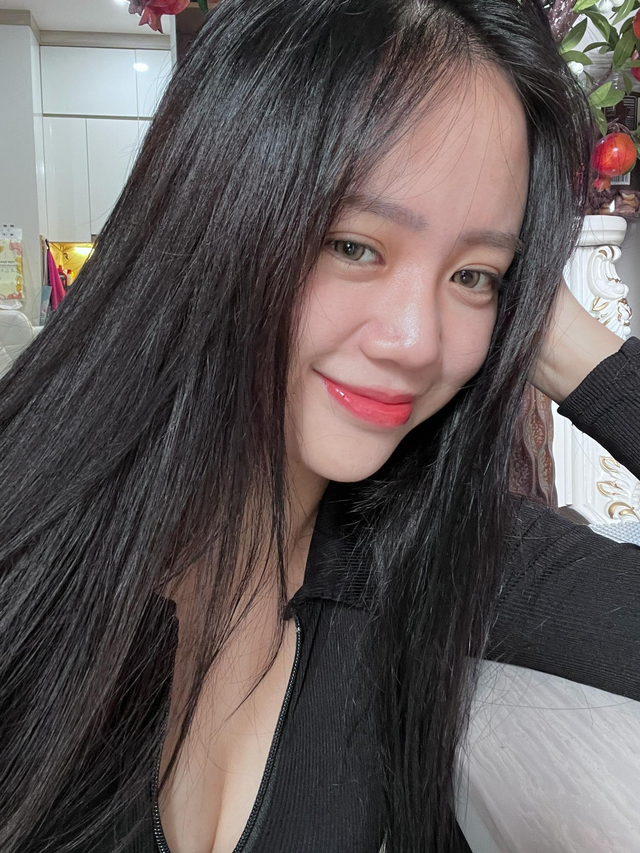 Mai Linh Zuto lại khiến triệu anh em game thủ mê mẩn với khoảnh khắc "cam thường" đầy ấn tượng- Ảnh 2. Mai Linh Zuto lại khiến triệu anh em game thủ mê mẩn với khoảnh khắc "cam thường" đầy ấn tượng- Ảnh 2.