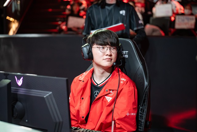 Faker bất ngờ bị liên quan vào drama T1 - Smash - Gumayusi vì... Riot