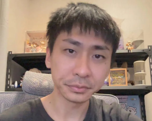 Đòi chia tay, nam streamer bị vợ kiện hơn 25 tỷ, buộc phải bỏ nghề để Đòi chia tay, nam streamer bị vợ kiện hơn 25 tỷ, buộc phải bỏ nghề để