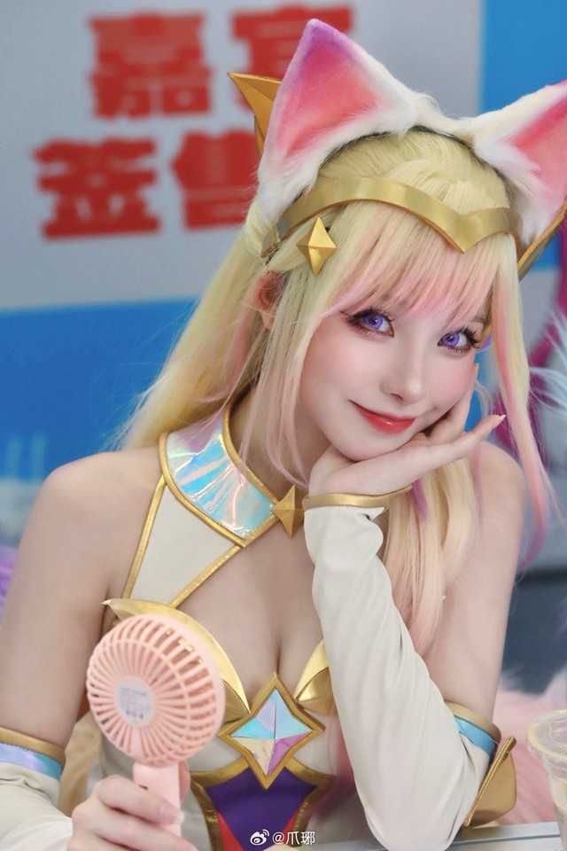 Nàng thơ cosplay xinh như mộng, thần thái lay động Nàng thơ cosplay xinh như mộng, thần thái lay động