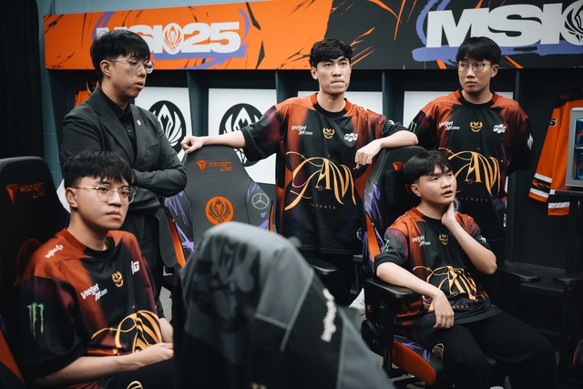 Kiaya thừa nhận sự thật sau thất bại chóng vánh ngày ra quân MSI 2025- Ảnh 1. Kiaya thừa nhận sự thật sau thất bại chóng vánh ngày ra quân MSI 2025- Ảnh 1.