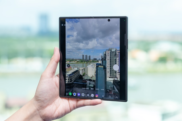 Samsung Galaxy Z Fold7 Mỏng nhẹ đột phá – Thông minh dẫn đầu- Ảnh 2. Samsung Galaxy Z Fold7 Mỏng nhẹ đột phá – Thông minh dẫn đầu- Ảnh 2.