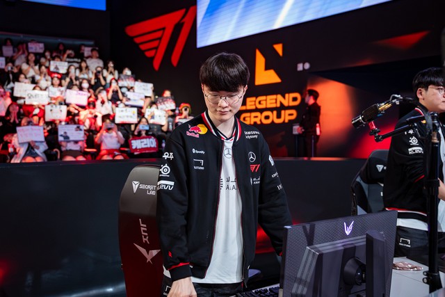Faker tiếp tục bổ sung một thành tích 