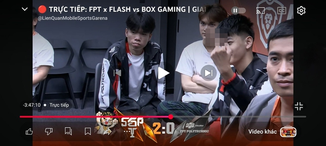 Có hành vi không đúng mực ngay trên sóng livestream, nam tuyển thủ Liên Quân Mobile lập tức "nhận trái đắng"- Ảnh 2.