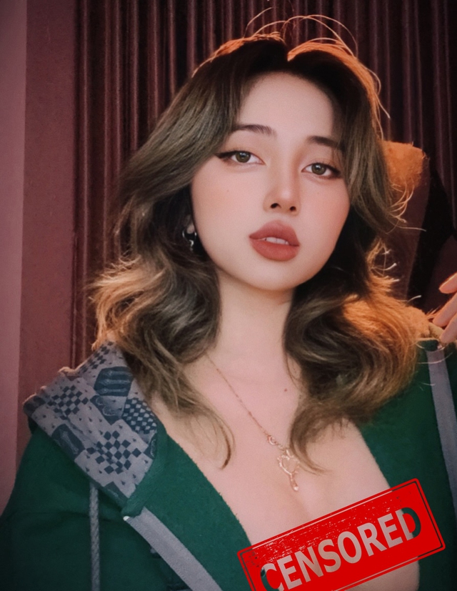 Mercury Nguyen tiếp tục khoe dáng nhưng trang phục khiến fan lo ngại- Ảnh 2.