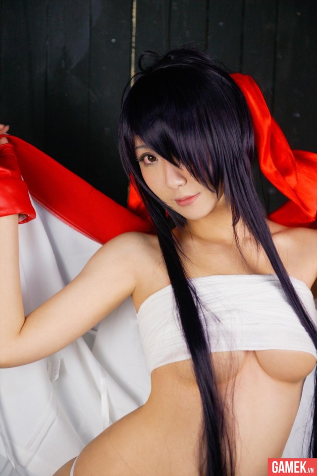 Bỏng mắt với cosplay về 