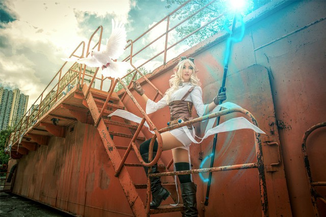 Ngắm cosplay Hextech Janna cực đẹp trong Liên Minh Huyền Thoại