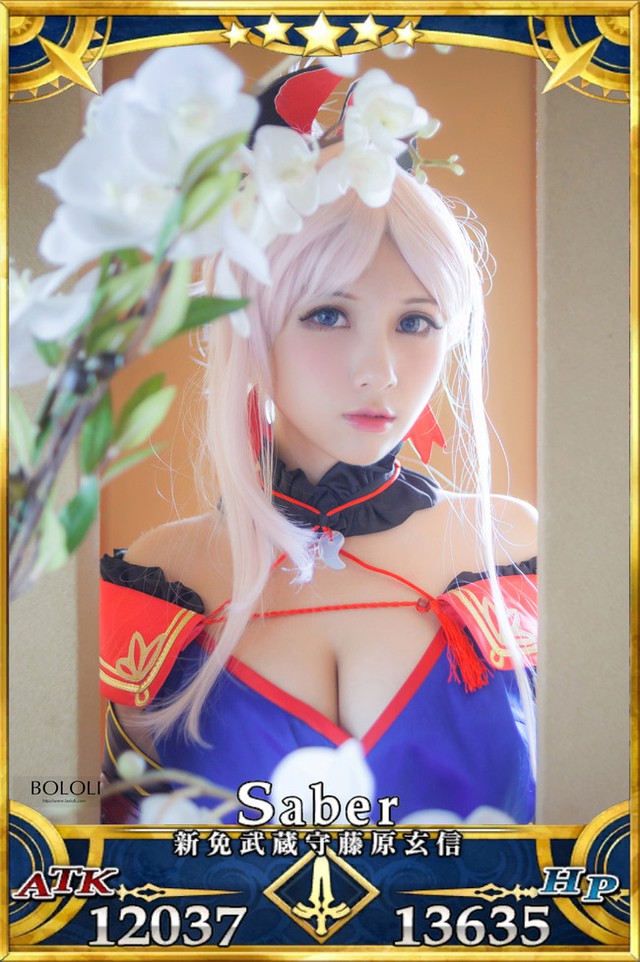 Lại bỏng mắt với cosplay Saber của người đẹp Hạ Mĩ Tương