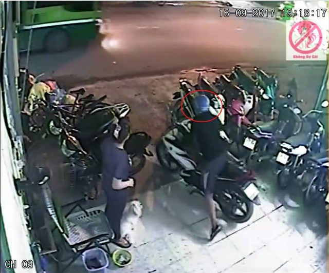 Dàn cảnh trộm xe táo tợn tại quán net ở Sài Gòn