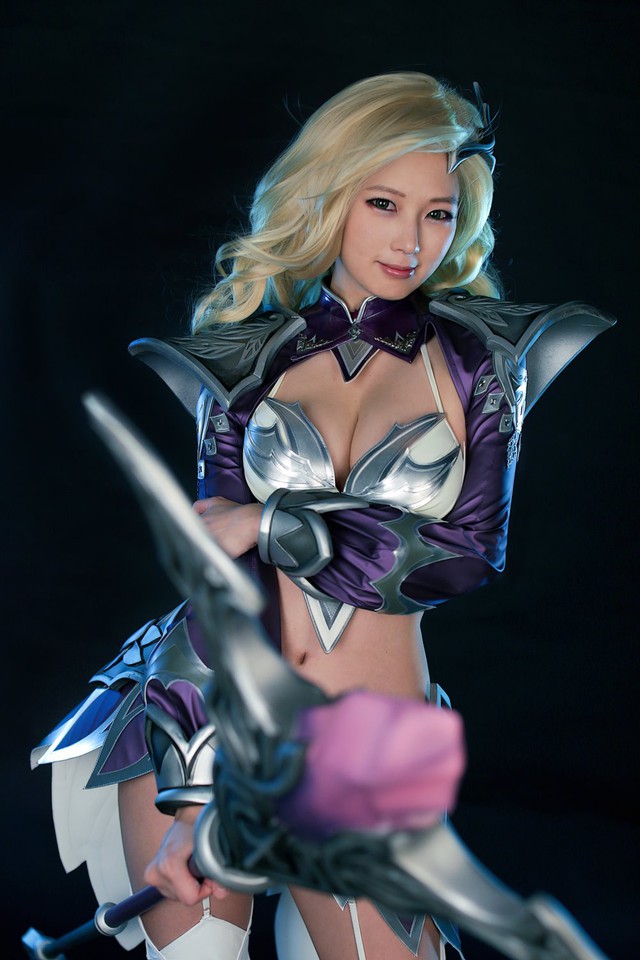 Ngắm chùm ảnh cosplay tuyệt đẹp của nhóm Spiral Cats trong Darklord Rise