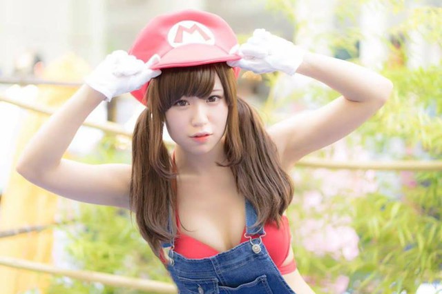 Cosplay nhân vật Mario phiên bản 