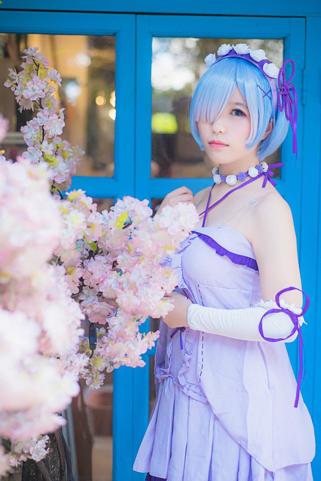 Cosplay cô nàng Rem tuyệt đẹp trong Re:Zero - Càng ngắm càng mê