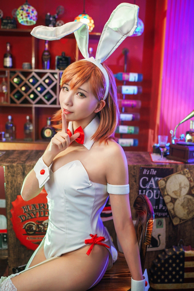 Chảy máu mũi với cosplay Thỏ Ngọc cực gợi cảm và nóng bỏng