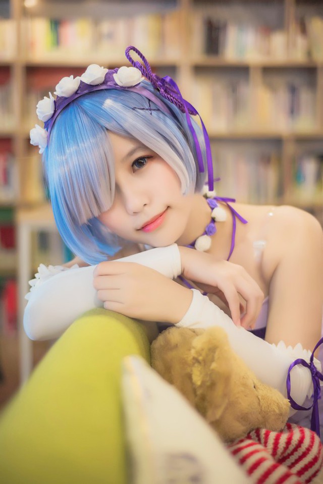 Cosplay cô nàng Rem tuyệt đẹp trong Re:Zero - Càng ngắm càng mê