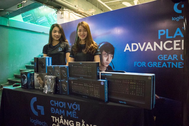 Tới thăm Cyzone eSports Centre - Phòng máy chuẩn Geforce Platinum khủng nhất Đông Nam Á ngày khai trương