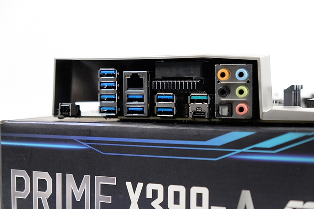 Đập hộp Asus Prime X399-A tại Việt Nam: Bo mạch chủ cao cấp giá dễ chịu cho game thủ mê Ryzen Threadripper
