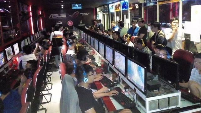 Hình thức quán net mới sắp xuất hiện tại Việt Nam: Chỉ có 2 máy tính tiếp được 40 khách!