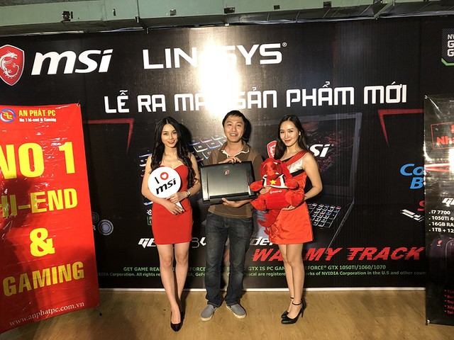 MSI GE63/73 Raider và GT75VR Titan, laptop 90 triệu Đồng siêu khủng đã chính thức ra mắt game thủ Việt