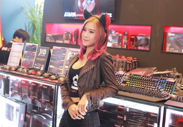 Ngắm dàn PG xinh cực xinh tại Thái Lan Gaming Show