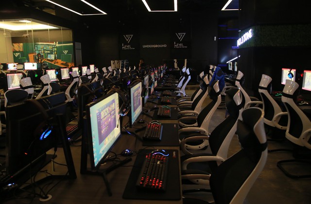 Dạo quanh LEVEL Gaming E Sports Center - Cyber game đẳng cấp khu vực Cầu Giấy - Hà Nội