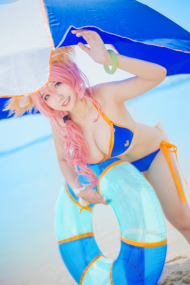 Cùng ngắm cosplay nàng cáo Tamamo-no-Mae cực gợi cảm trong Fate/Grand Order