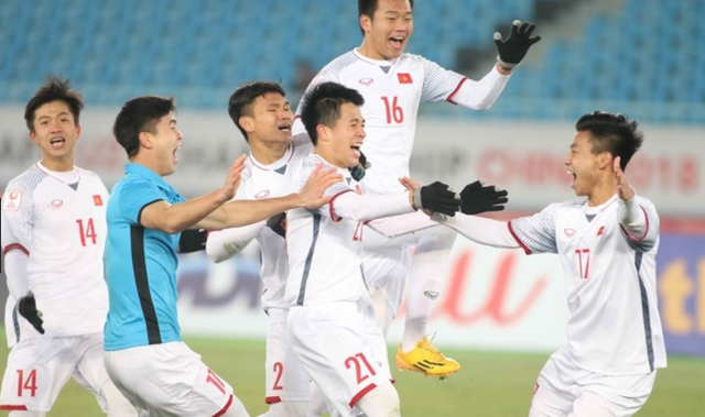  Khoảnh khắc vỡ òa trong hạnh phúc của đội tuyển U23 Việt Nam sau khi chiến thắng đối thủ mạnh U23 Qatar. 