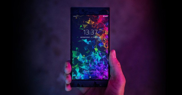 Razer Phone 2 chính thức ra mắt, sạc không dây, IP67, màn hình sáng hơn, camera kép chụp đẹp hơn, logo nhấp nháy - Ảnh 4.