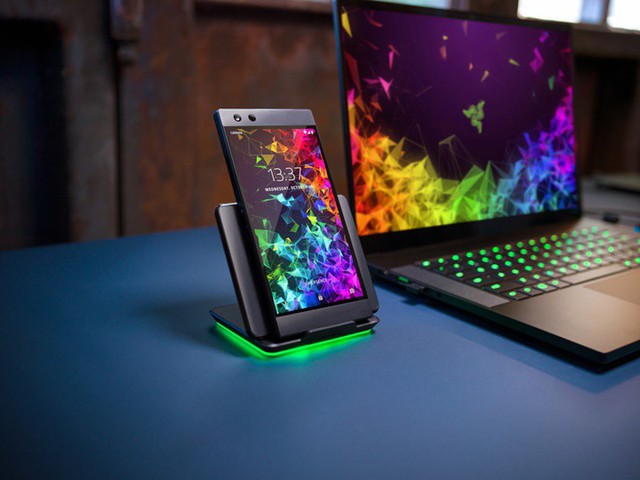 Razer Phone 2: Đẹp, mạnh nhưng vẫn thiếu cái gì đó để được gọi là smartphone gaming - Ảnh 4.