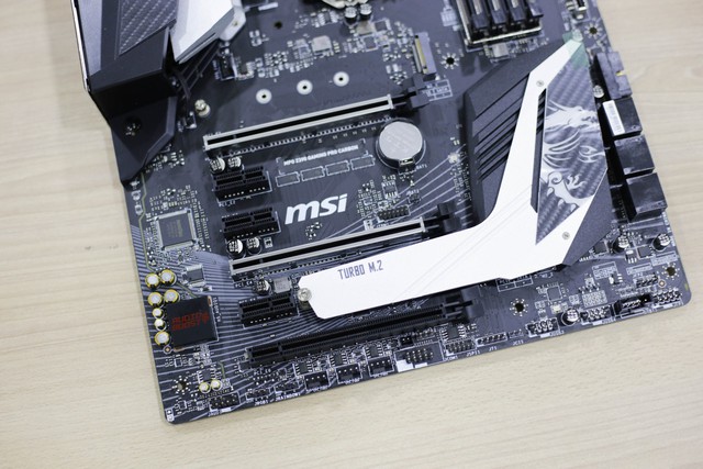 Đập hộp bộ đôi Z390 Gaming Plus và Gaming Pro Carbon của MSI: Vẫn khủng nhưng giá cực mềm, rất đáng mua - Ảnh 16.