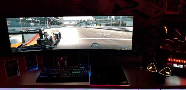 Asus ngày càng hoàn thiện hệ sinh thái gaming siêu cấp vô địch, ai cũng phải mê mẩn - Ảnh 2.