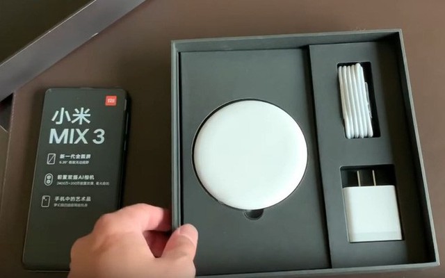 Mở hộp và trên tay Mi MIX 3, chiếc smartphone muốn tìm kiếm sự khác biệt của Xiaomi - Ảnh 5.