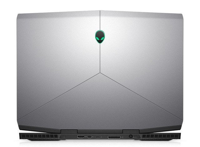 Alienware ra mắt m15: Laptop chơi game mỏng nhẹ đầu tiên của mình, cấu hình mạnh mẽ, giá bán từ 1.299 USD - Ảnh 5.