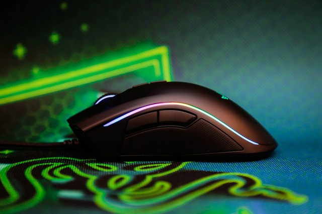 Sờ tận tay Razer Mamba Elite tại Việt Nam - Chuột gaming đẹp ngất ngây, dùng cực thích - Ảnh 7.