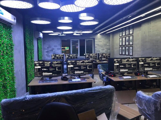 Hé lộ những hình ảnh dàn máy cấu hình cao của KOW Black Esports Stadium, sẵn sàng khai trương vào ngày mai - Ảnh 5.