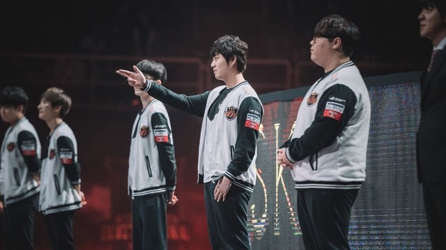 ESPN lại đưa tin: Bang sẽ chuyển sang thi đấu cho 100 Thieves trong mùa giải tới? - Ảnh 1.