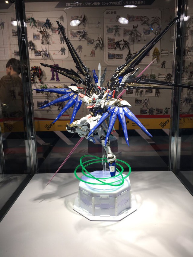 Ngắm những mô hình Gundam xuất sắc Nhật Bản trong năm 2018, bộ 3 đứng đầu đẹp thôi rồi - Ảnh 4.