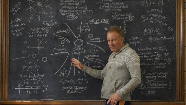 Xuất hiện giả thiết cực lạnh gáy về Avengers 4: Giáo sư Erik Selvig sống sót, Thanos búng tay thêm lần nữa, lộ diện Fantastic Four và X-Men? - Ảnh 2. Xuất hiện giả thiết cực lạnh gáy về Avengers 4: Giáo sư Erik Selvig sống sót, Thanos búng tay thêm lần nữa, lộ diện Fantastic Four và X-Men? - Ảnh 2.