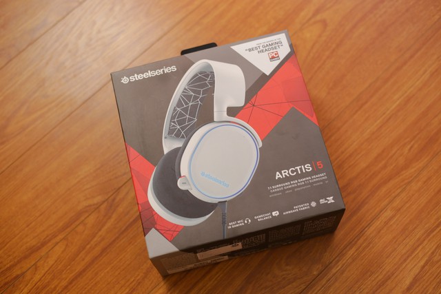 SteelSeries Arctis 5 - Tai nghe chiến game hoàn hảo vừa ngon lại vừa đẹp - Ảnh 1.