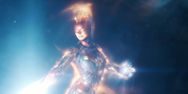 Avengers: Endgame - Sau tất cả, Captain Marvel mới là người giải cứu Iron Man đang mắc kẹt trong vũ trụ? - Ảnh 4.