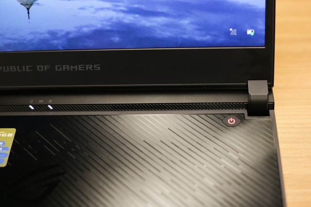 Trải nghiệm Asus ROG Zephyrus S GX531 - Laptop gaming mỏng nhẹ vẫn mạnh mẽ chiến game khỏe như trâu - Ảnh 6.
