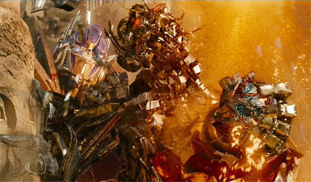 13 cách để tiêu diệt một Robot Transformers: Hóa ra bắn mãi Bumblebee không chết là do giết chưa đúng cách - Ảnh 4.