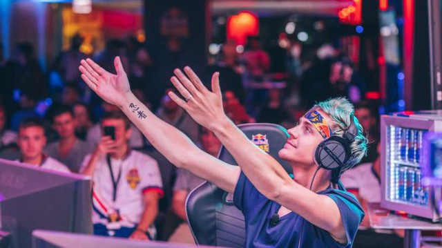 Ninja: Ngừng việc đồn đoán lại, tôi chẳng nhận được một xu nào từ Epic Games để chơi Fortnite cả - Ảnh 4.