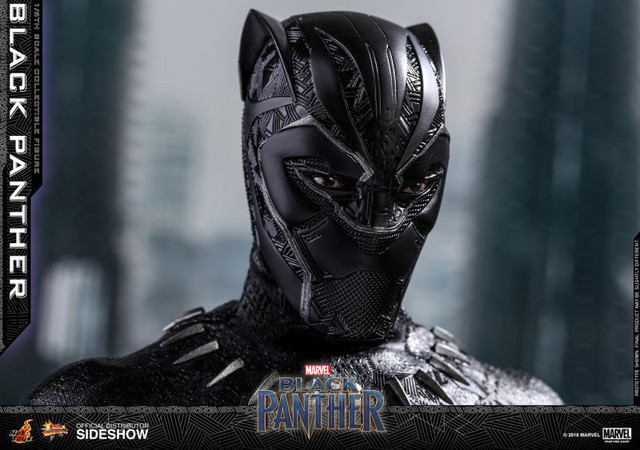 Chiêm ngưỡng mô hình siêu anh hùng Báo Đen Black Panther chân thực đến từng... lỗ chân lông