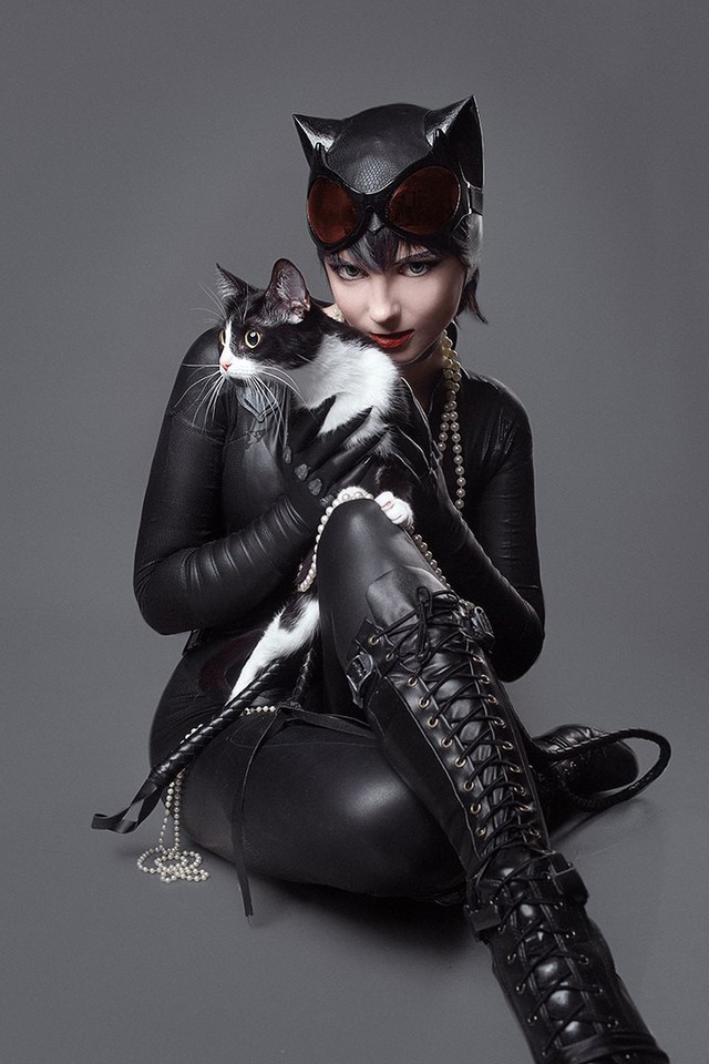 Cùng ngắm cosplay Catwoman cực nóng bỏng và gợi cảm