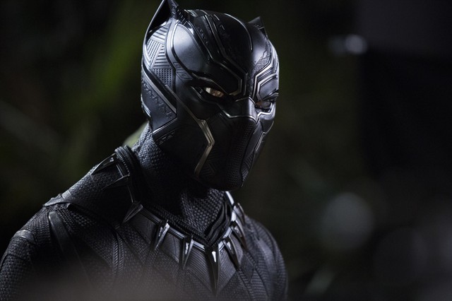 Chưa ra rạp, Black Panther đã gây ra tranh cãi giữa các trang đánh giá phim