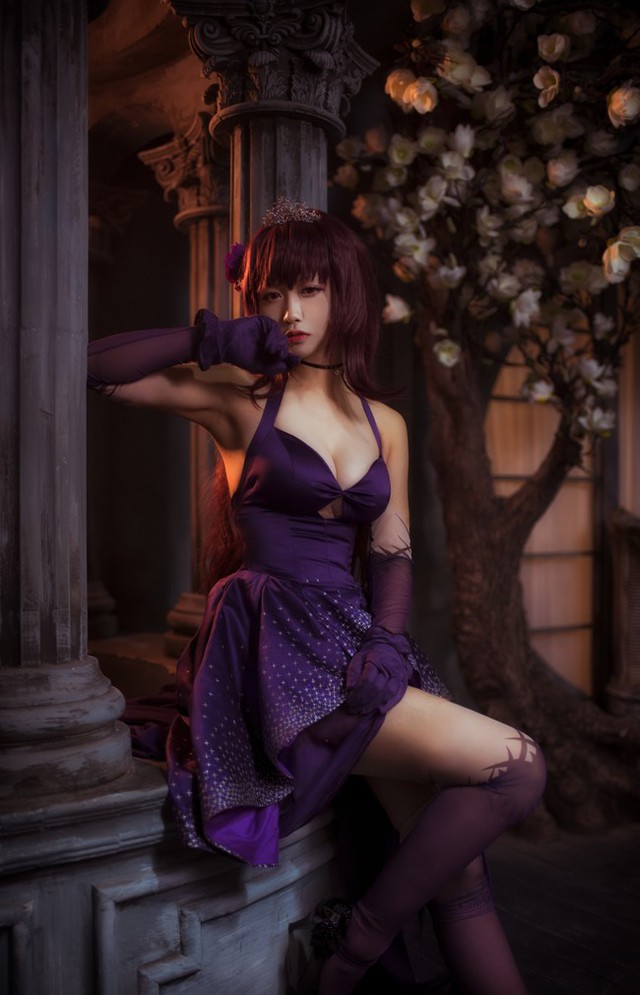 Tiếp tục nóng mắt với cosplay Fate/Grand Order cực nóng bỏng và gợi cảm