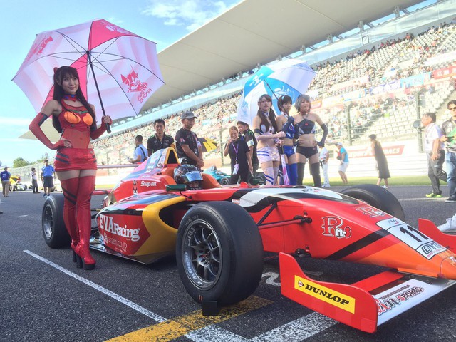 Ngắm những chiếc xe đua cực chất được sơn theo phong cách Evangelion - Ảnh 14.