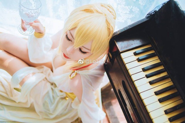 Cosplay Saber 